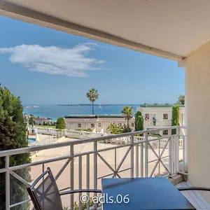 Vue Et Piscine Climatisation Wifi , Cannes France